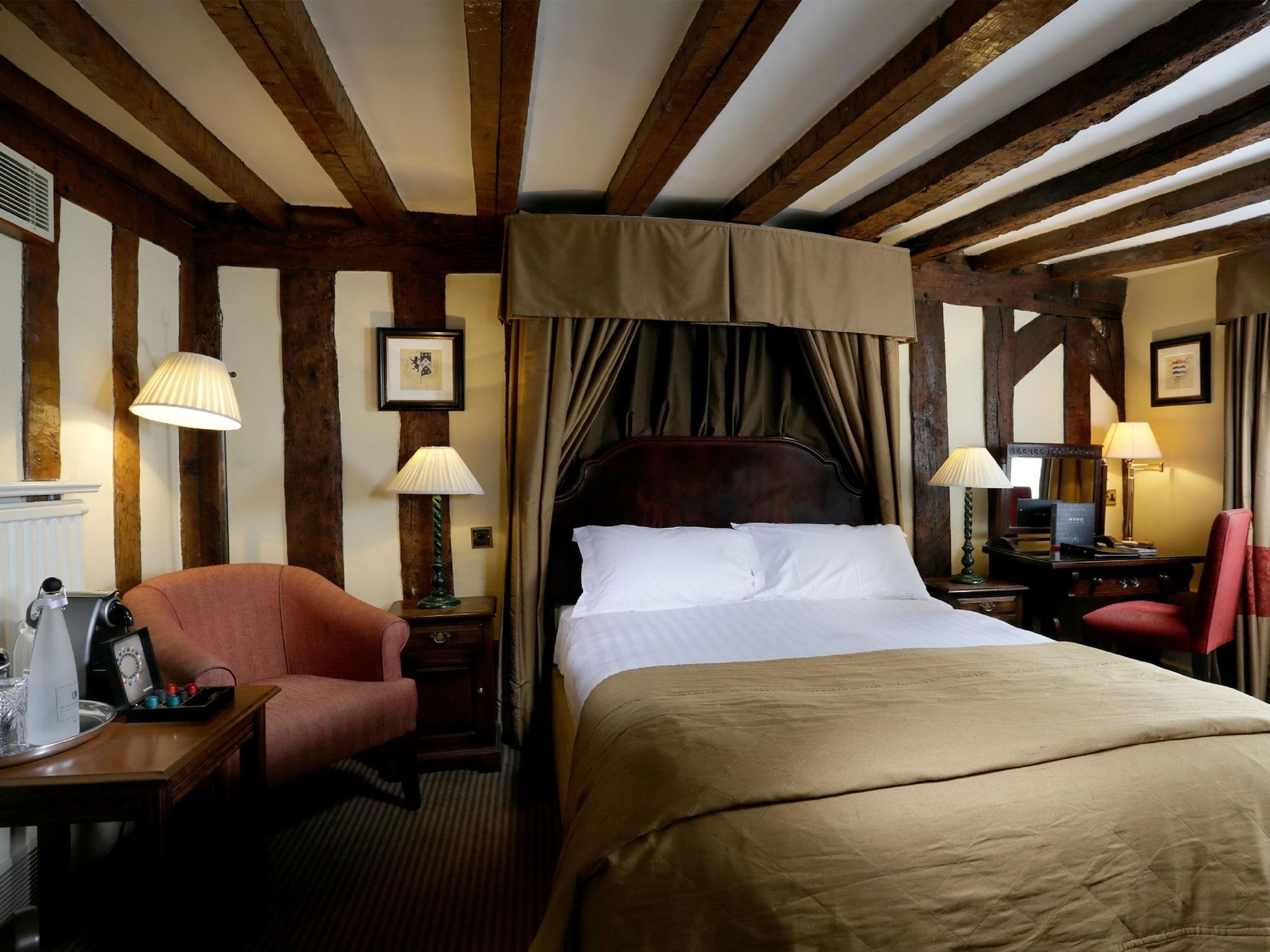 Macdonald Alveston Manor Hotel & Spa Стратфорд на Ейвън Екстериор снимка