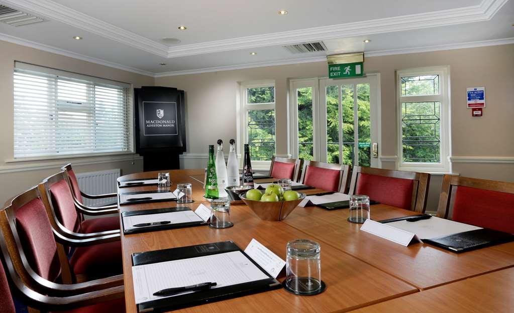 Macdonald Alveston Manor Hotel & Spa Стратфорд на Ейвън Съоръжения снимка