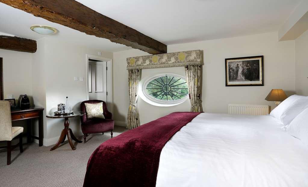 Macdonald Alveston Manor Hotel & Spa Стратфорд на Ейвън Стая снимка